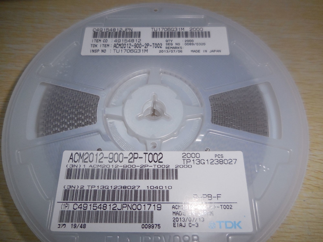 未使用ACM2012-900-2P-T002 SMDの集積回路の破片ICの真新しい元