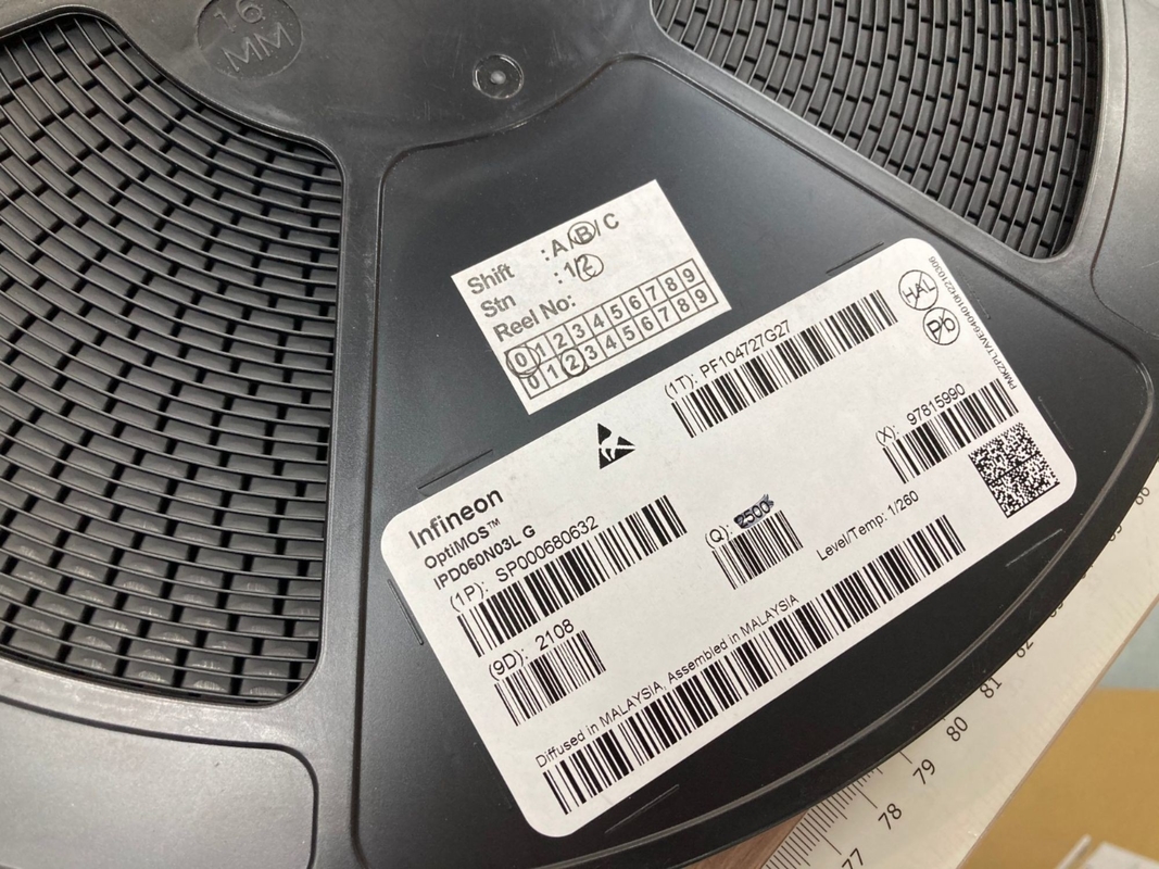 IPD060N03LG   TO-252集積回路の破片ICの真新しい原物   未使用