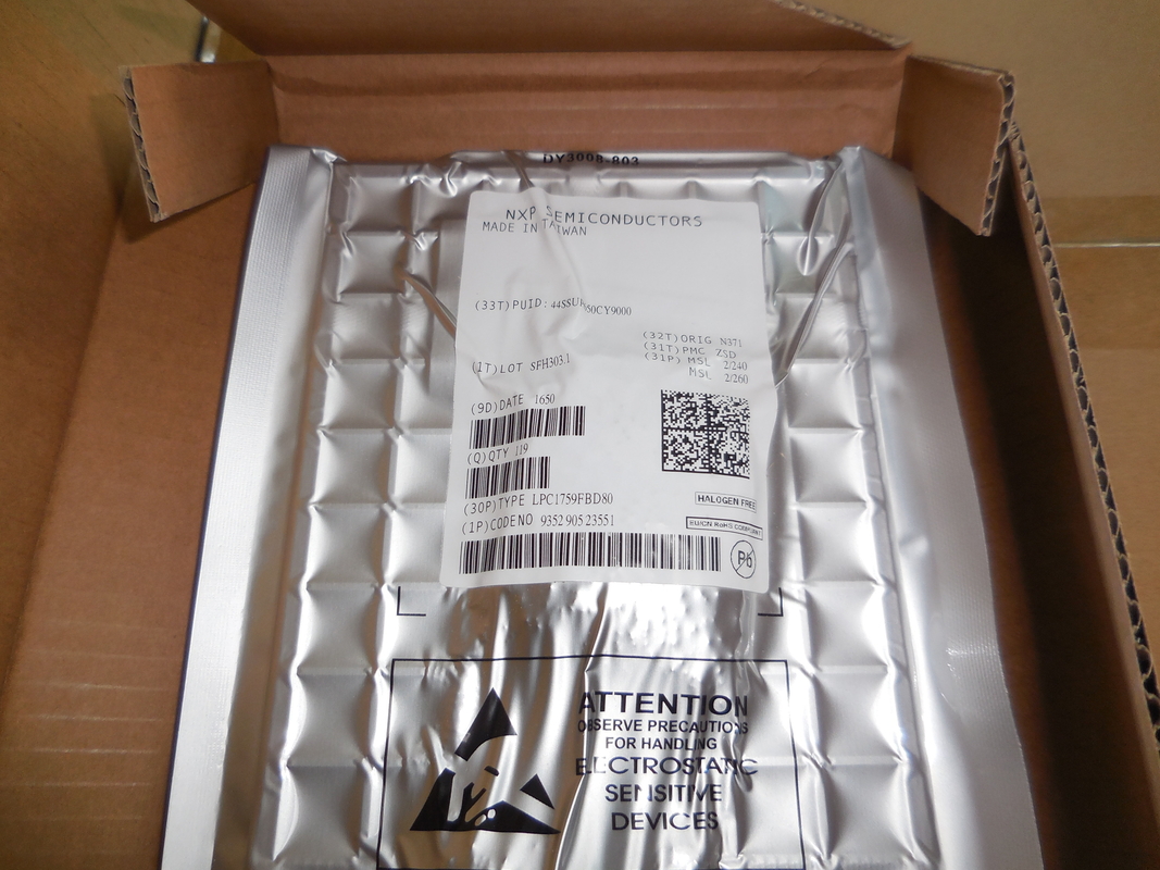LPC1759FBD80 QFP80 集積回路チップ IC マイクロコントローラー新品オリジナル未使用
