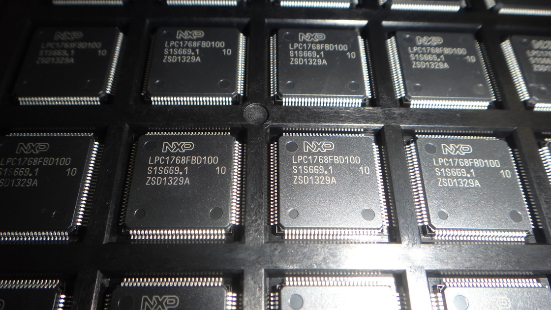 LPC1768FBD100   未使用QFP100集積回路の破片ICのマイクロ制御回路真新しい原物
