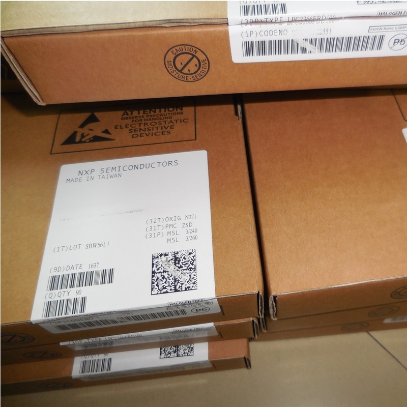 未使用LPC2366FBD100 QFP100の集積回路の破片ICのマイクロ制御回路真新しい原物