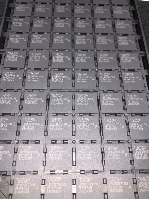 LPC4357FET256    BGA256   未使用集積回路の破片ICのマイクロ制御回路真新しい原物